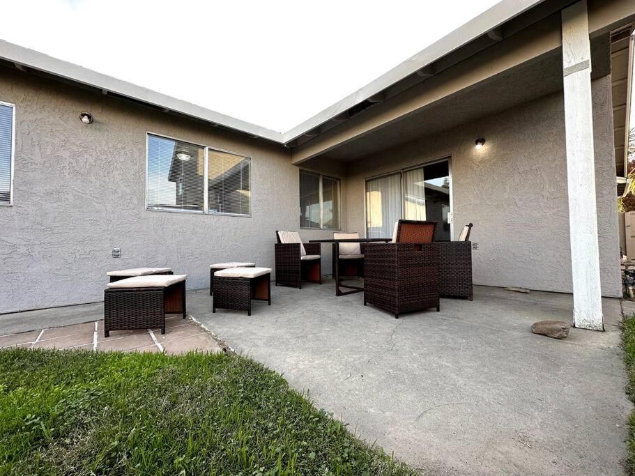 Comfortable House W/ Wi-Fi/Tv - Turlock,Ca Kültér fotó